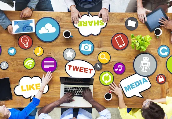 Social Media Marketing: Leveraging Platforms for Maximum Engagement